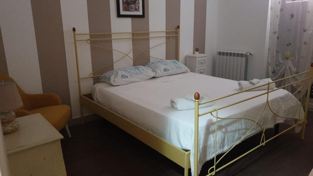 Appartamento Mariella Via Lipari N 8 Pachino Exteriér fotografie